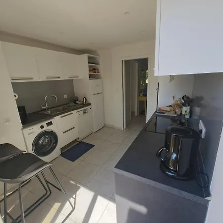 Apartamento T4 Proche De La & Du Centre *